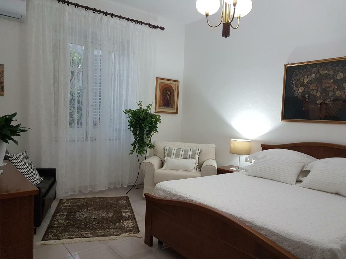 Marco'S House Villa Dolianova Luaran gambar